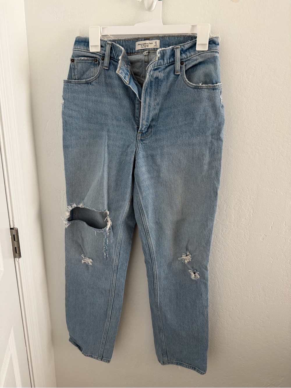 Abercrombie & Fitch Light Blue Straight-Leg Distressed Jeans